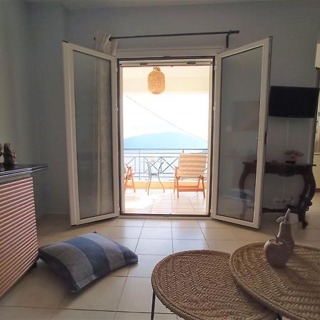 G Apartment In Agia Efimia Bagian luar foto